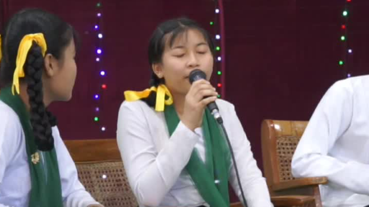 မော်လမြိုင်မြို့ အမှတ်(၇)အခြေခံပညာအထက်တန်းကျောင်း၌ လူငယ်စကားဝိုင...