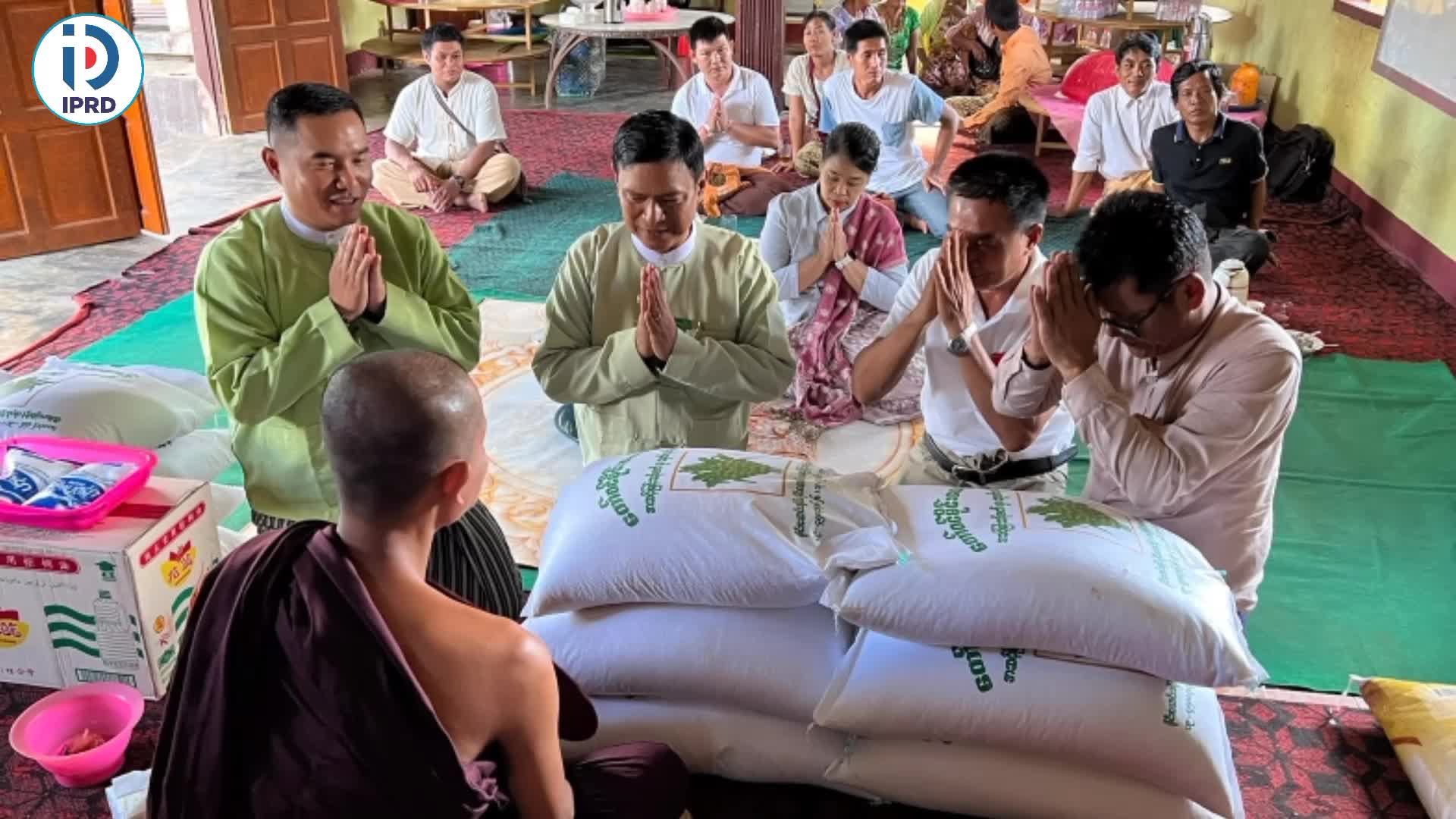မိုင်းယောင်းမြို့နယ်၌ ဆွမ်း၊ဆန်၊ဆီများလှူဒါန်း