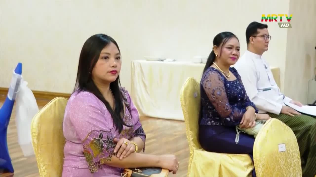 ပြန်ကြားရေးဝန်ကြီးဌာန၊ ပြည်ထောင်စုဝန်ကြီး ဦးမောင်မောင်အုန်း The Global Ne...