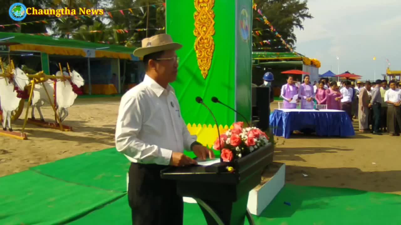 ချောင်းသာကမ်းခြေ တွင်လက်မှုထုတ်ကုန်ပစ္စည်းပြပွဲနှင့်စျေးရောင်းပ...