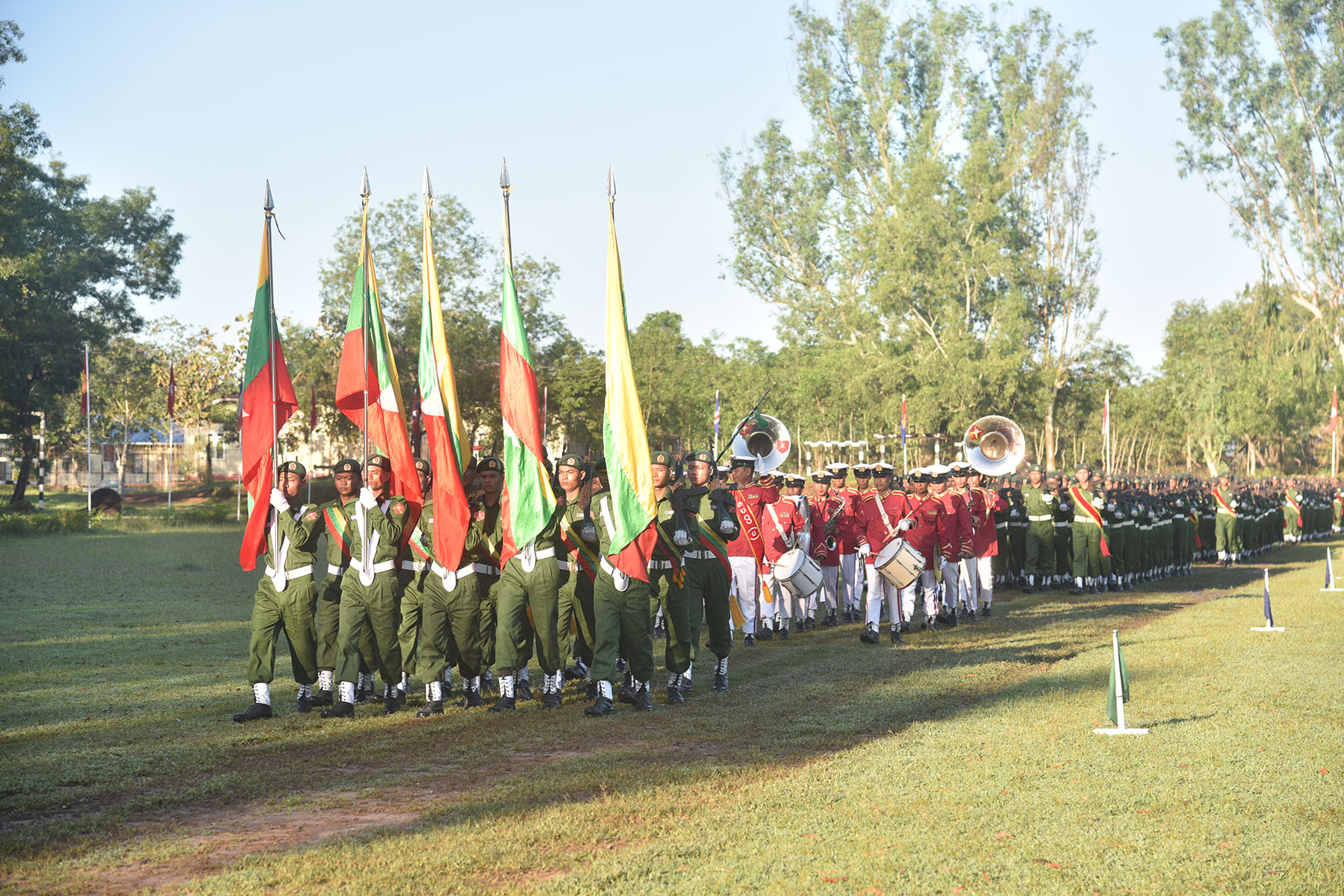 နိုင်ငံတော်ကာကွယ်ရေးနှင့် လုံခြုံရေးတာဝန်များကို