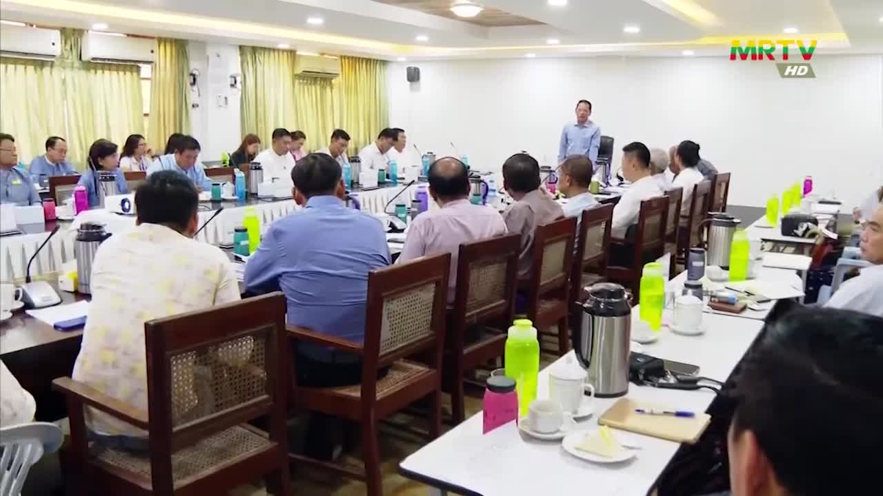 ပြန်ကြားရေးဝန်ကြီးဌာန၊ ပြည်ထောင်စုဝန်ကြီး ဦးမောင်မောင်အုန်း မန္တ...