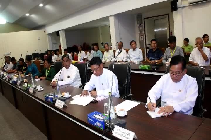 တနင်္သာရီတိုင်းဒေသကြီးဝန်ကြီးချုပ်ဦးမြတ်ကို ကျောက်ကပ်ဖောင်ဒေးရှ...