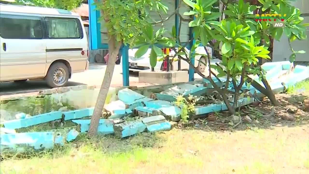 ပြန်ကြားရေးဝန်ကြီးဌာန၊ ဒုတိယဝန်ကြီး ဦးရဲတင့် စစ်ကိုင်းခရိုင် ပြန်...