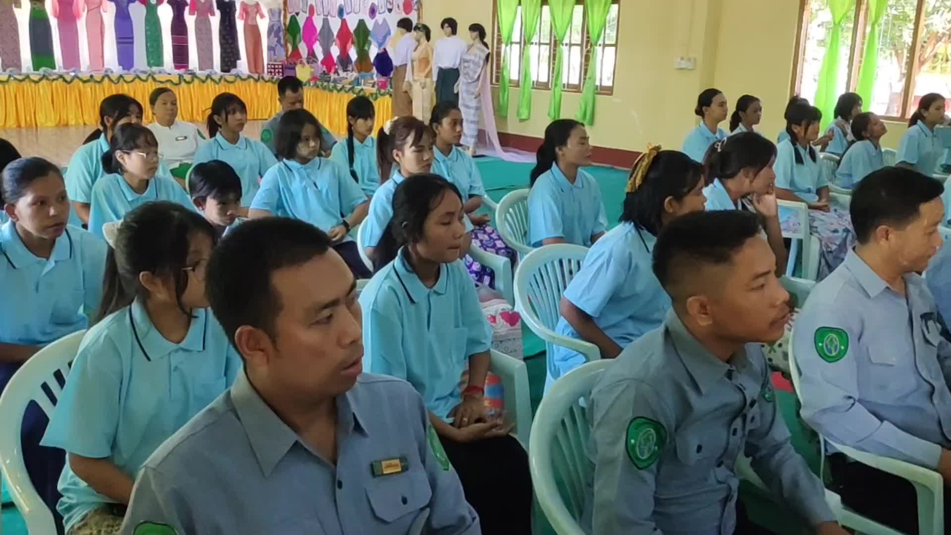 ပခုက္ကူမြို့၊အမျိုးသမီးအိမ်တွင်းမှုသက်မွေးလုပ်ငန်းပညာသင်တန်းကျ...