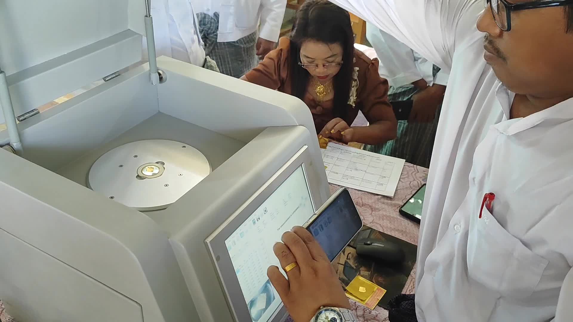 ပခုက္ကူမြို့ကျက်သရေဆောင် သီဟိုဠ်ရှင်မြတ်စွာဘုရားစေတီတော်ကြီး လု...