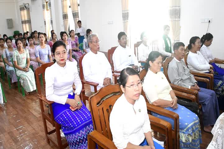 တနင်္သာရီတိုင်းဒေသကြီးဝန်ကြီးချုပ်ဦးမြတ်ကို    ကျောင်းပြင်ပ ပညာရေ...