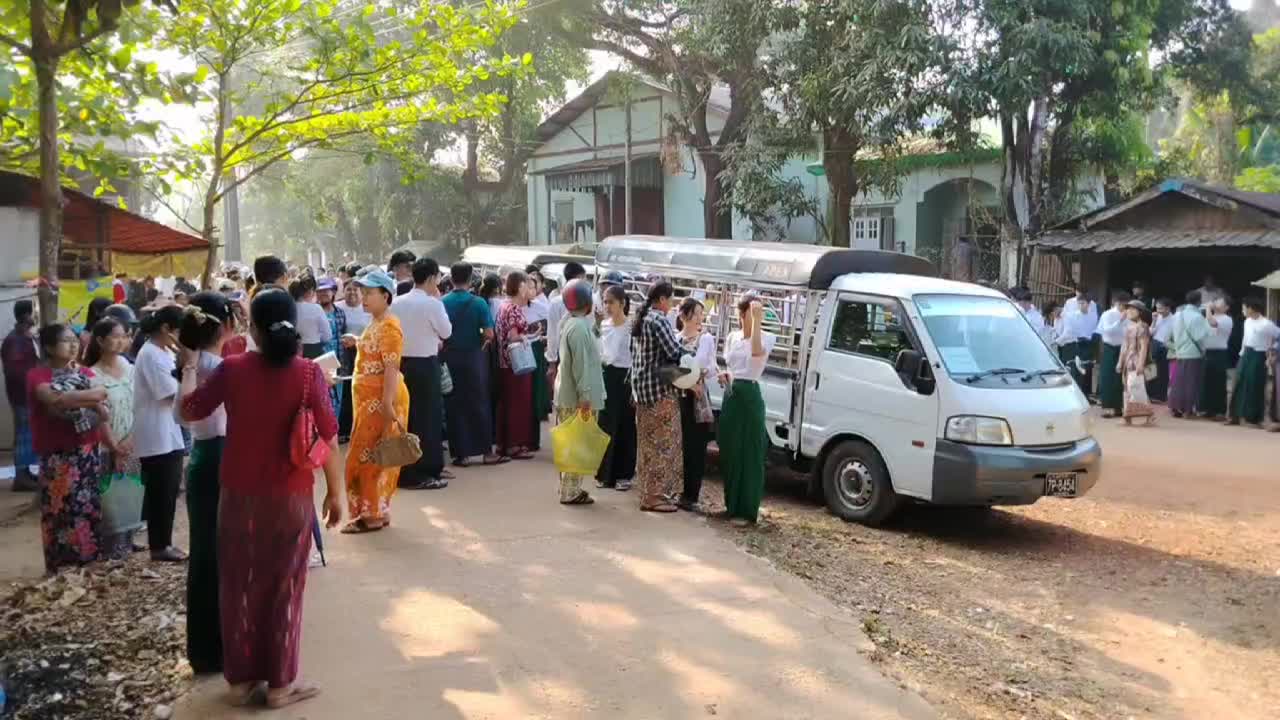 သာပေါင်းမြို့နယ်၌ ၂၀၂၆ ခုနှစ်၊တက္ကသိုလ်ဝင်တန်းစာမေးပွဲ မြန်မာဘာသ...