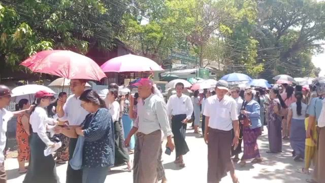 ပုသိမ်မြို့နယ်အတွင်းရှိ  တက္ကသိုလ်ဝင်တန်းစာမေးပွဲ စာစစ်ဌာန (၁၄)ခုတ...
