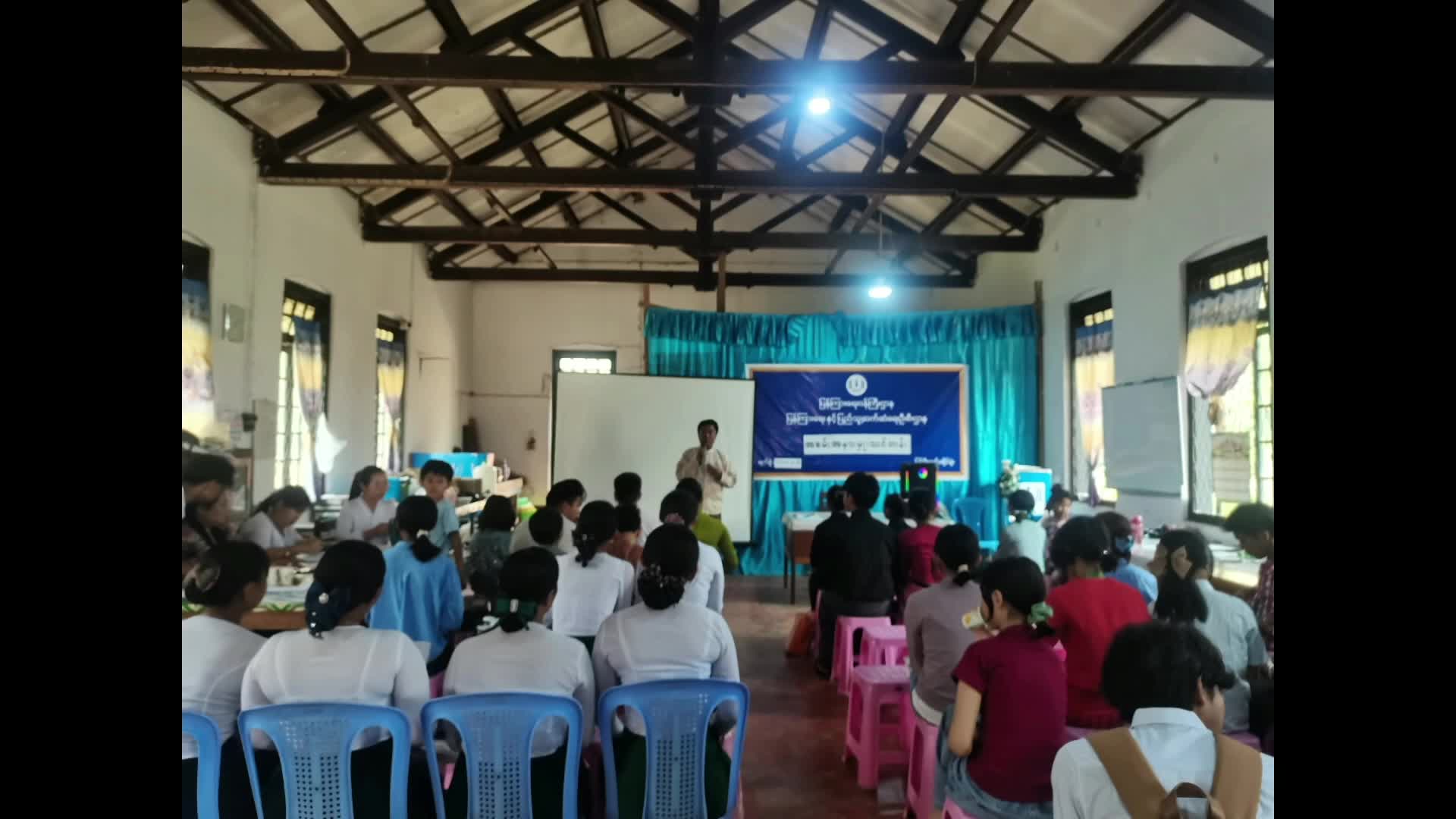 ပြင်ဦးလွင်ခရိုင် ပြန်ကြားရေးနှင့်ပြည်သူ့ဆက်ဆံရေးဦးစီးဌာန လူထုအခ...