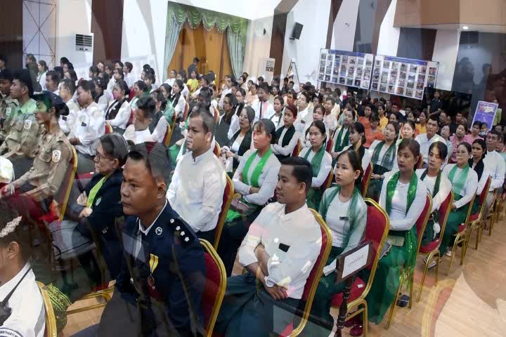 တနင်္သာရီတိုင်းဒေသကြီးအစိုးရအဖွဲ့ဝန်ကြီးချုပ်ဦးဇော်နိုင်ဦး             ...