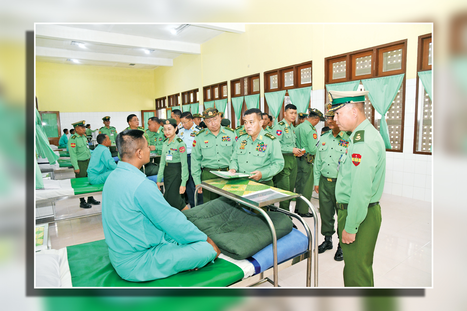 အောင်ပန်းမြို့ရှိ တပ်မတော်ဆေးရုံ၌ တက်ရောက်ကုသမှု ခံယူနေသူများအား