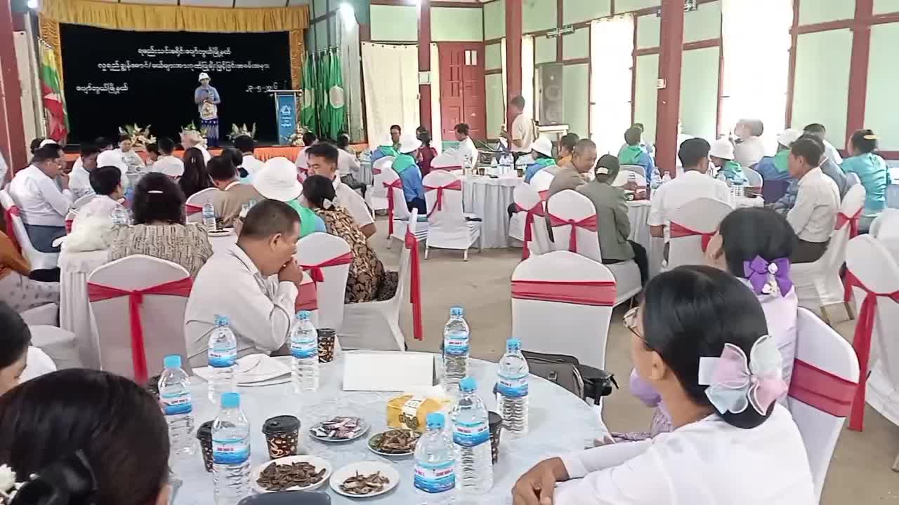 ပျော်ဘွယ်မြို့နယ်၌ လူရည်ချွန်မောင်မယ်များအား ဂုဏ်ပြုချီးမြှင့်ပ...