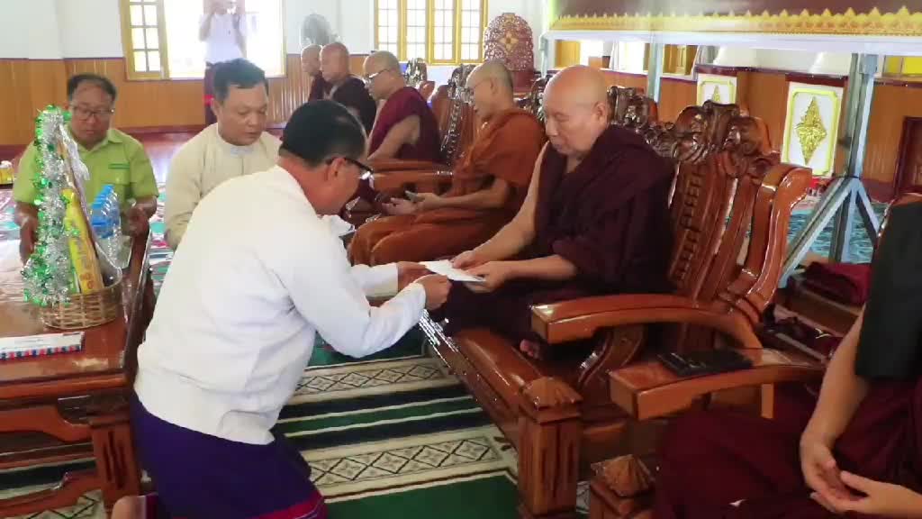 ကရင်ပြည်နယ်၀န်ကြီးချုပ်ဦးစောမြင့်ဦး အစိုးရနိကာယ်စာမေးပွဲဖြေဆိုန...