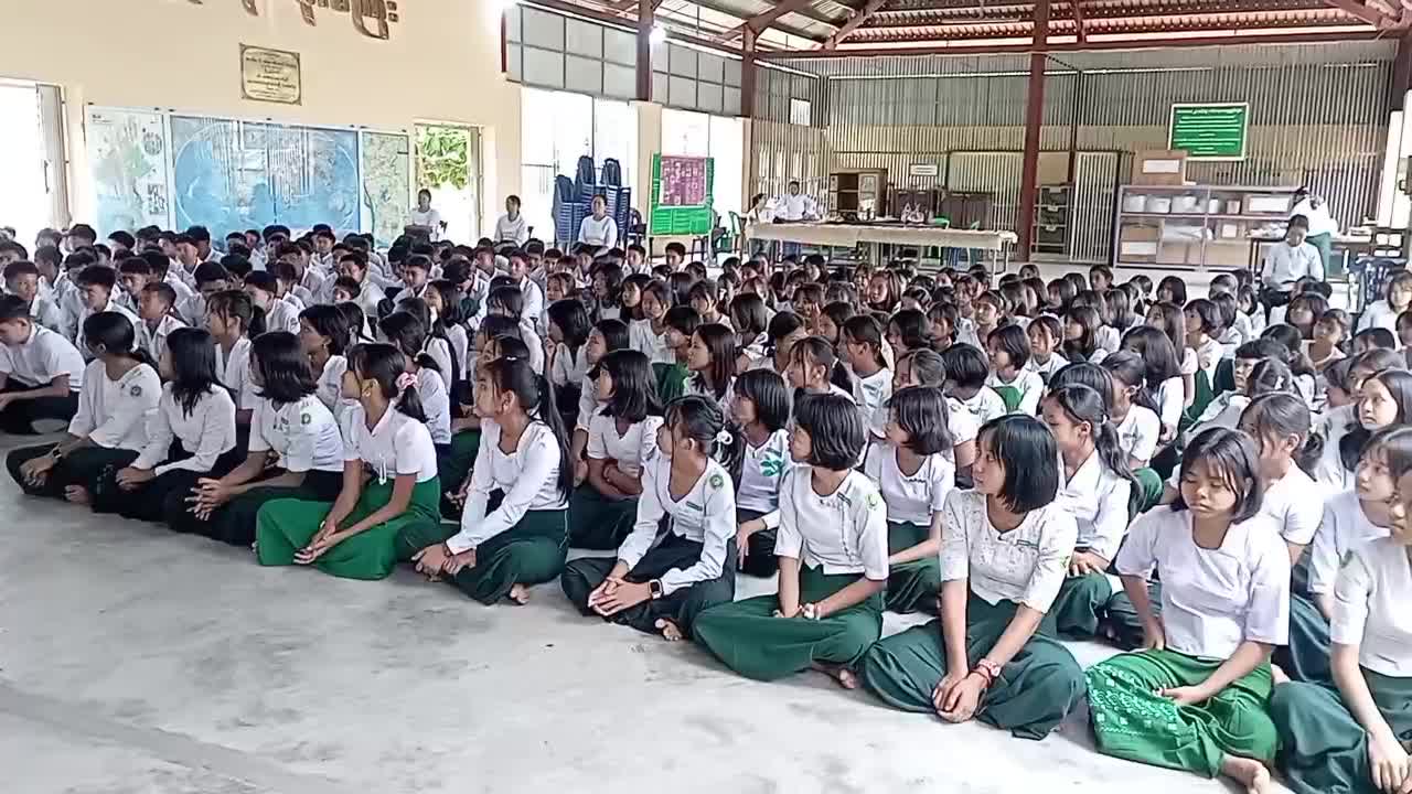 ပျော်ဘွယ်မြို့၊ အ.ထ.က-၂(ပန်းစုံ)၌ ကလေးအလုပ်သမားပပျောက်ရေးအသိပညာပေးဟ...
