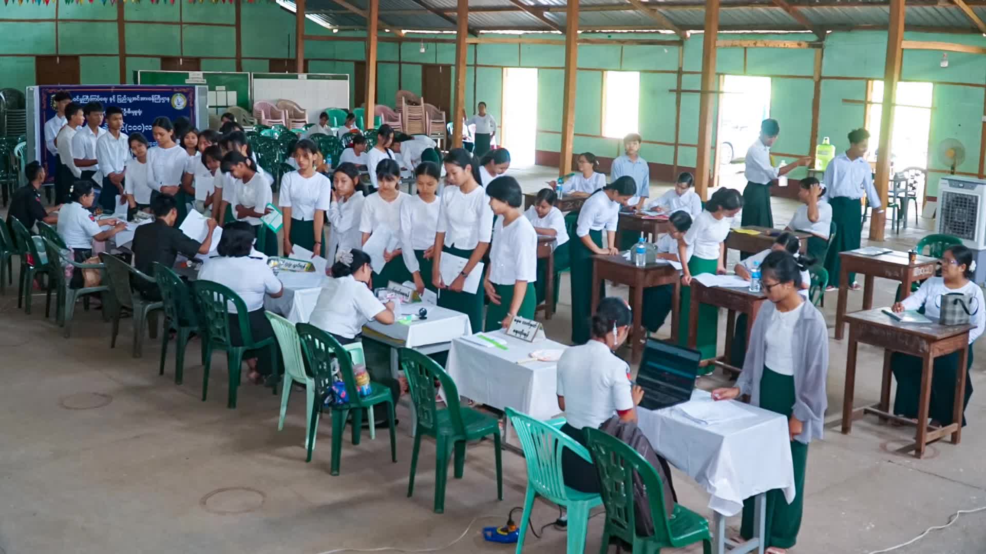 ပခုက္ကူမြို့၌ ရက်(၁၀၀)လမင်းစီမံချက်ဖြင့် နိုင်ငံသားစိစစ်ရေးကတ်ပြာ...