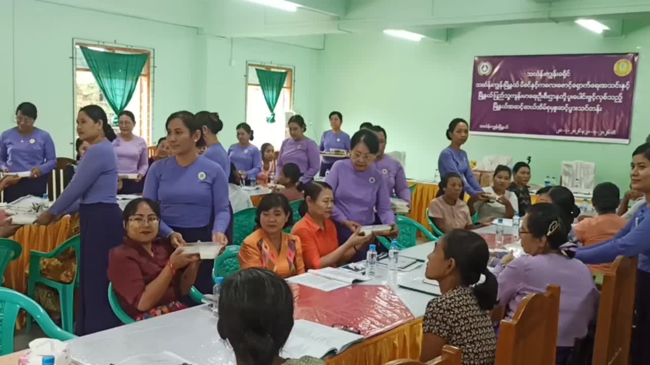 သင်္ဃန်းကျွန်းခရိုင်တွင် ဆယ်အိမ်စုမှူး ဆင့်ပွားသင်တန်း ဖွင့်ပွဲက...